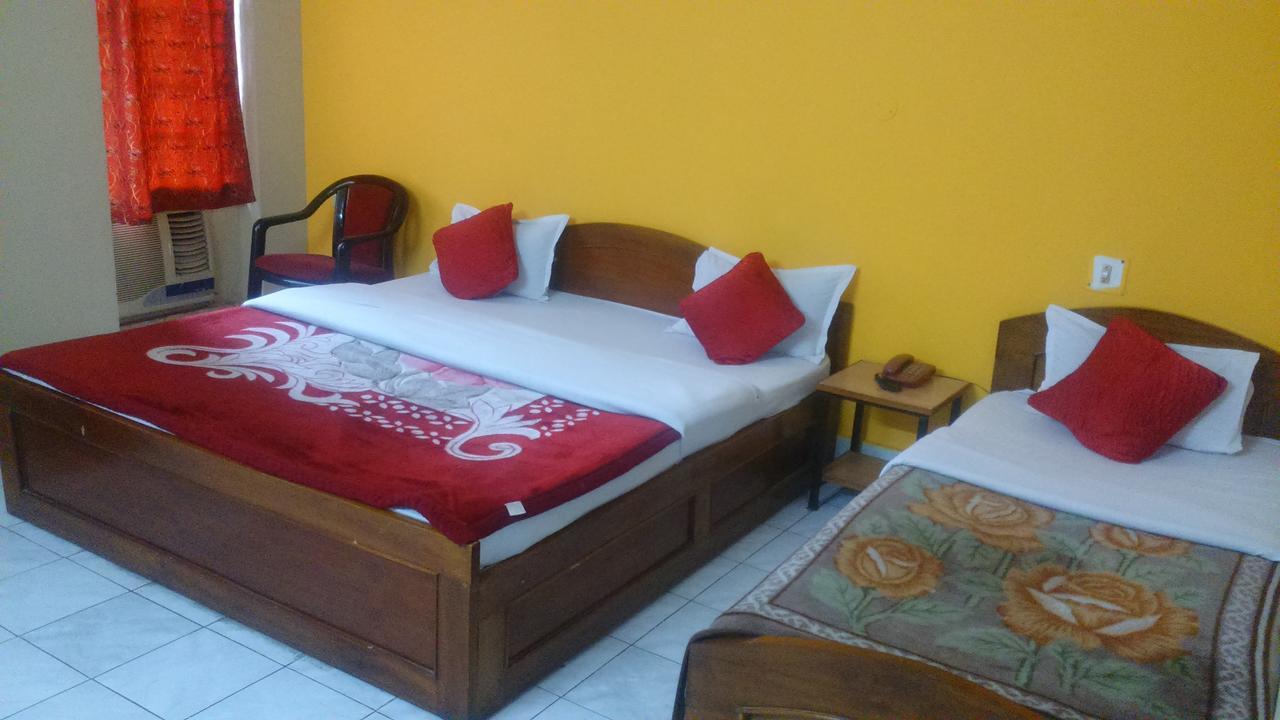 Breeze Hotel Siliguri Exteriör bild