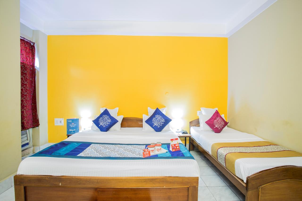Breeze Hotel Siliguri Exteriör bild