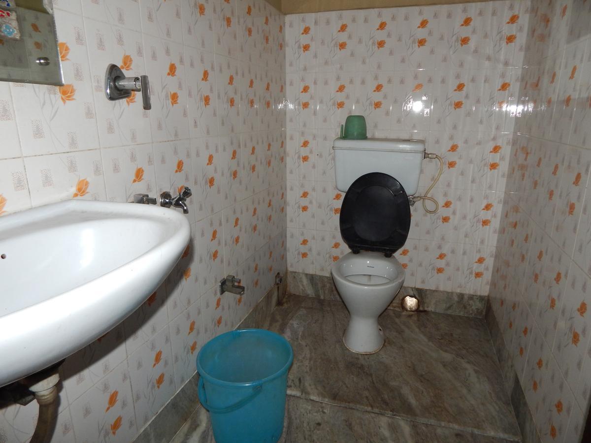 Breeze Hotel Siliguri Exteriör bild